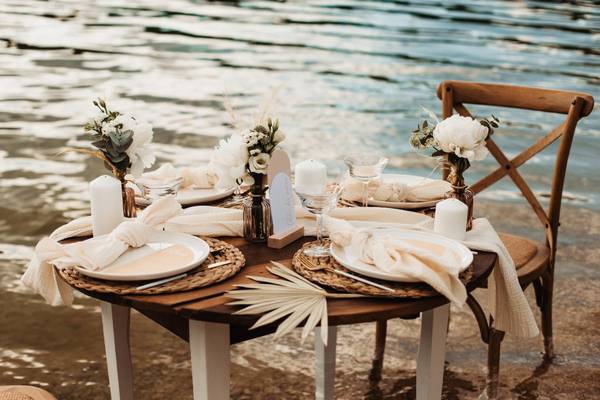 Shooting d'inspiration mariage bohème à la plage en Franche-Comté, Besançon, TAILS PHOTOGRAPHIE